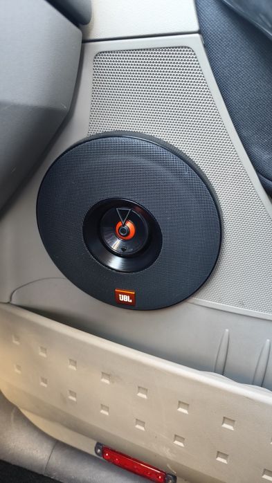 4 x difuzoare auto JBL  16,5 cm boxe