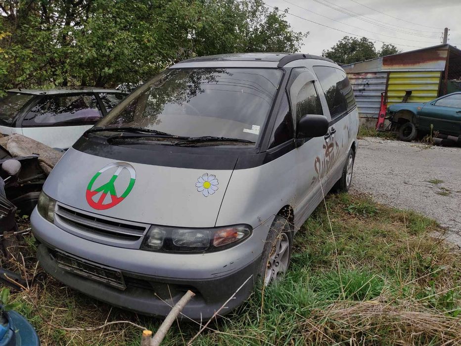 Toyota Van цяла или на части