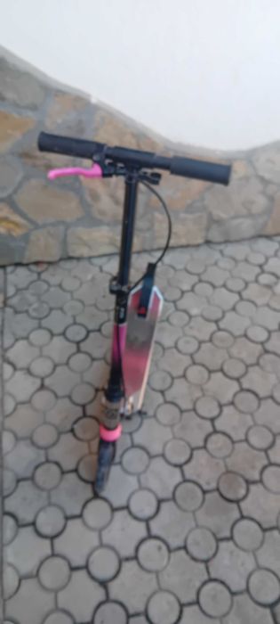 Bicicletă si Trotineta copii.