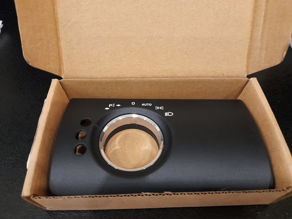 Бленда/капаче за ключ за фарове за Mercedes ML W 164