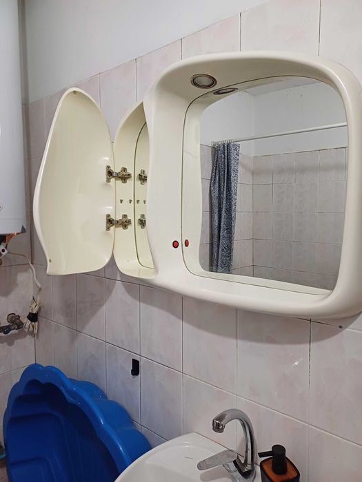 Шкаф огледало за баня. Варна Чаталджа