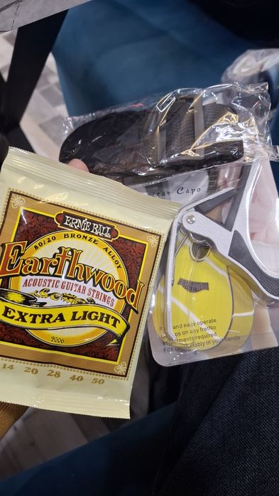 Акустическая гитара Chard новый