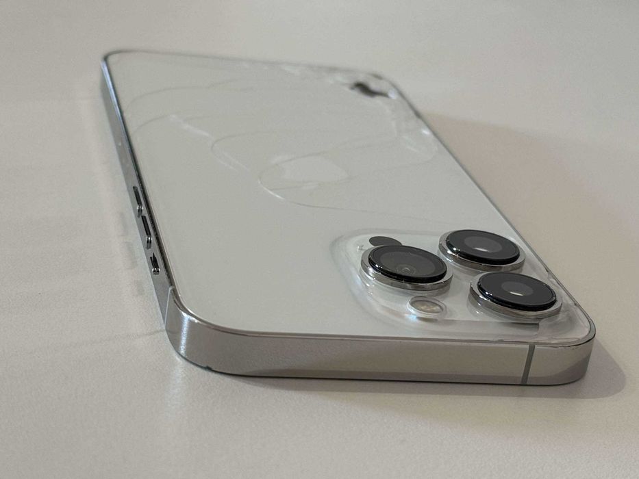 Бартер! iPhone 13 Pro 94% Батерия! Silver (Бял)