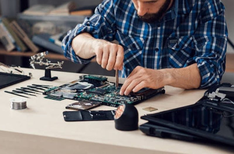 Service PC Laptop | Instalare Windows | Asamblare PC | Mentenanță Console.