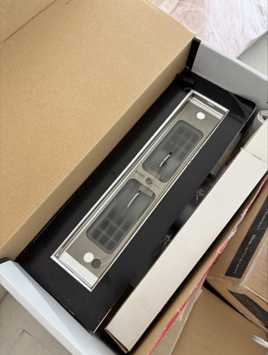 Линеен сифон ALCADRAIN APZ115-300 за вграждане в плочка