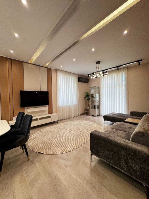 3/2/5  Cambridge Residence