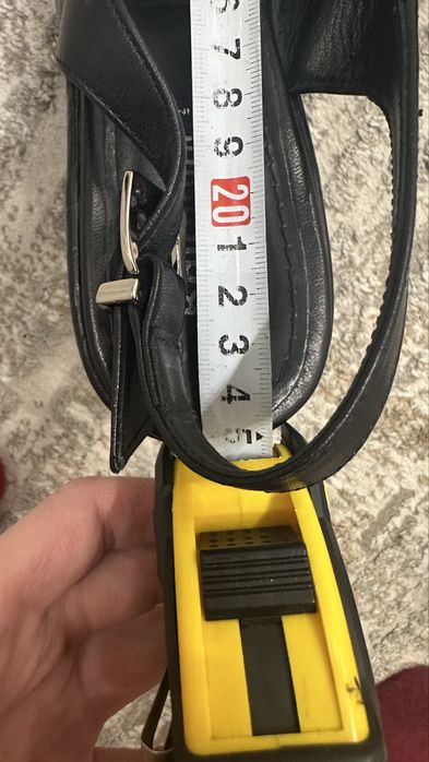 Продается босоножки, кожаные,38 размер