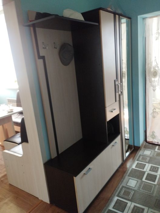 Шкаф приходка арихожка