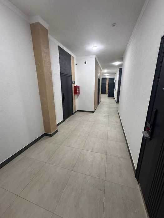 2хоналик 3каватда 6микрорайон, ЯНги Узбекистон
9 qavatlik monolitni do