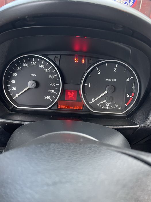 BMW Seria 1 2006 — imagine 5