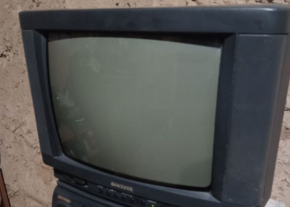 Samsung телевизор