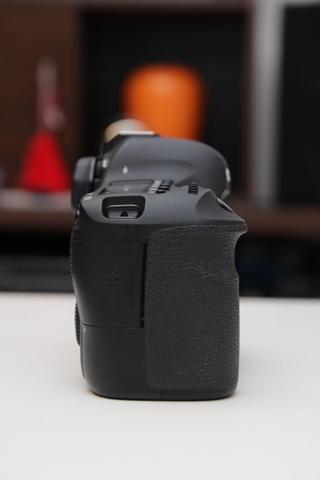Body Canon 6D Full Frame - Cutie, Accesorii Completo + Kit Powerextra 2600mAh