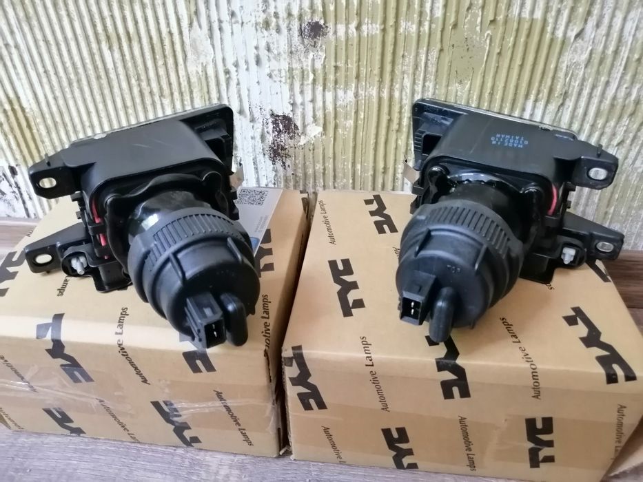 Халоген Голф 3 черни VW Golf 3 black  фар мъгла TYC