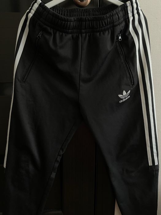 Продам спорт костюм Adidas