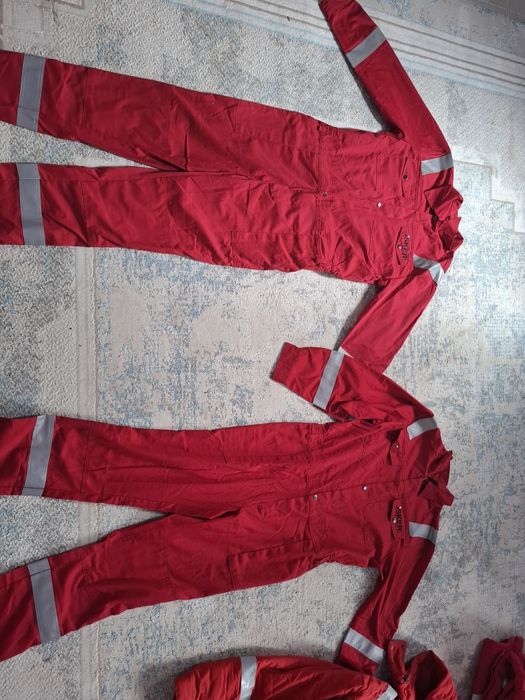 Продам спецодежда