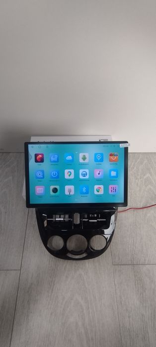 Магнитола 13 дюйм универсал 8 и 4 ядер 4/64 6/128г WiFi 4G сим CarPlay