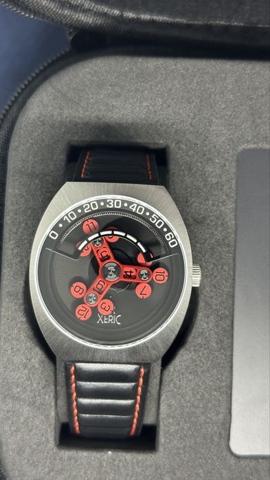 Мъжки часовник Xeric Scrambler Silver Black Red Wandering hour