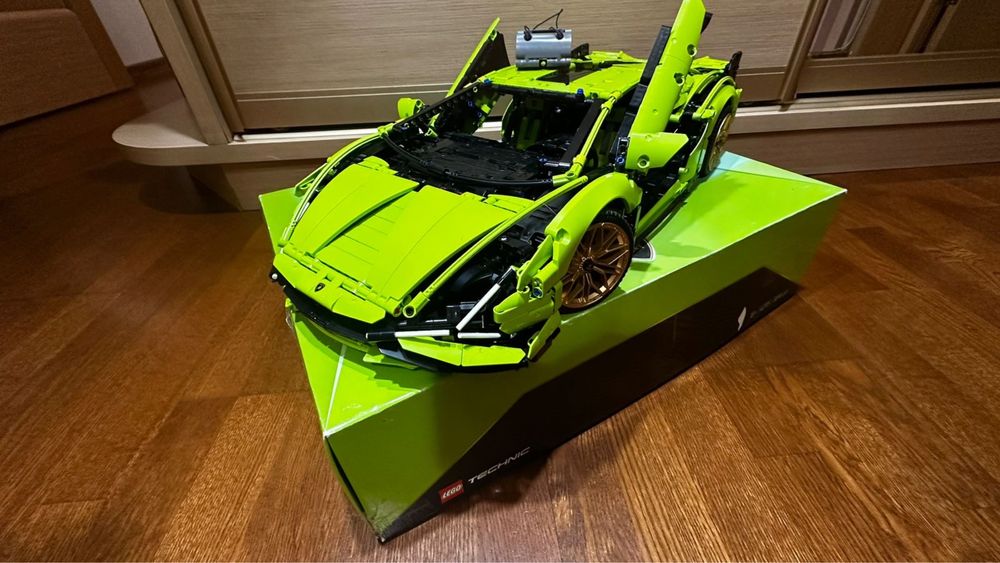 Lego Technic Lamborghini 42115 Лего Техник Ламборджини 42115