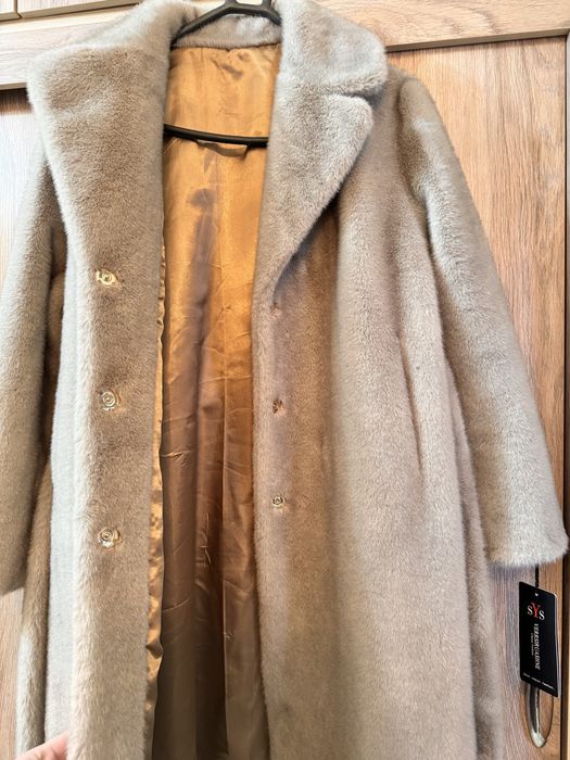 Эко-шуба 58 рр абсолютно новая