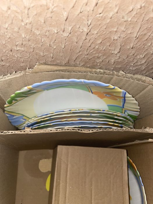 Продам посуду с интересным дизайном