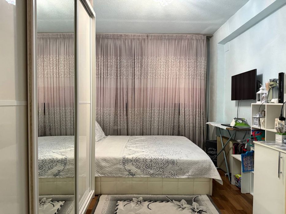 2 Комнаты в общежитии, Лисунова, Школа №166, Кадышева, Кинотеатр