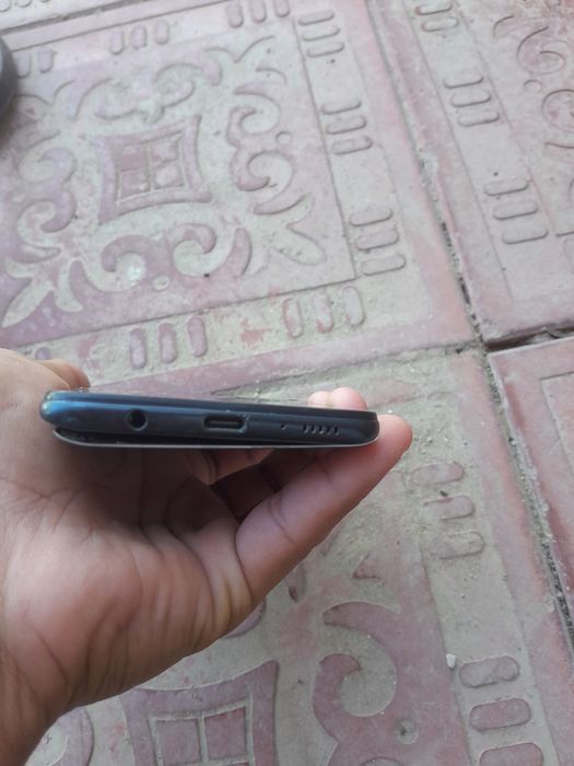 Samsung a32 sotiladi zapchastga