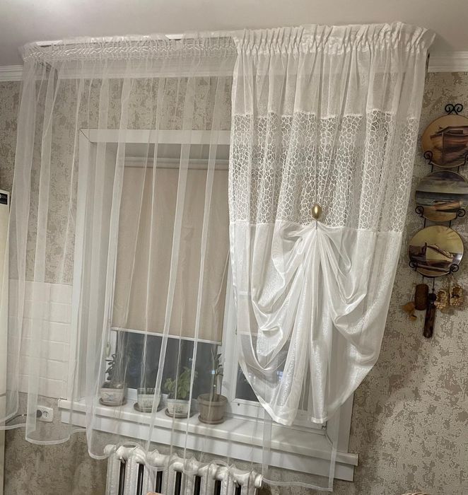 Продам шторы на кухню