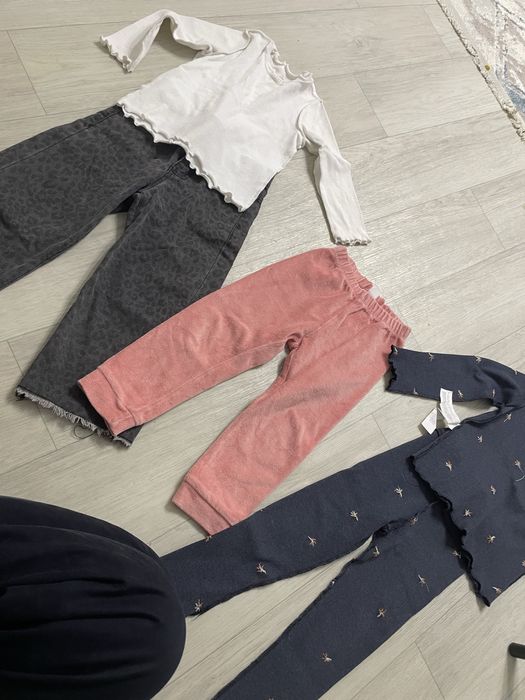 Отдам бесплатно детские вещи