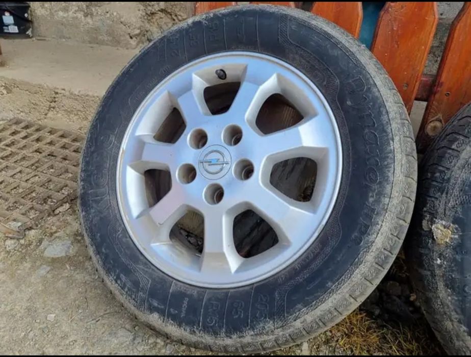 Vand jante cu cauciucuri 205 65 r15