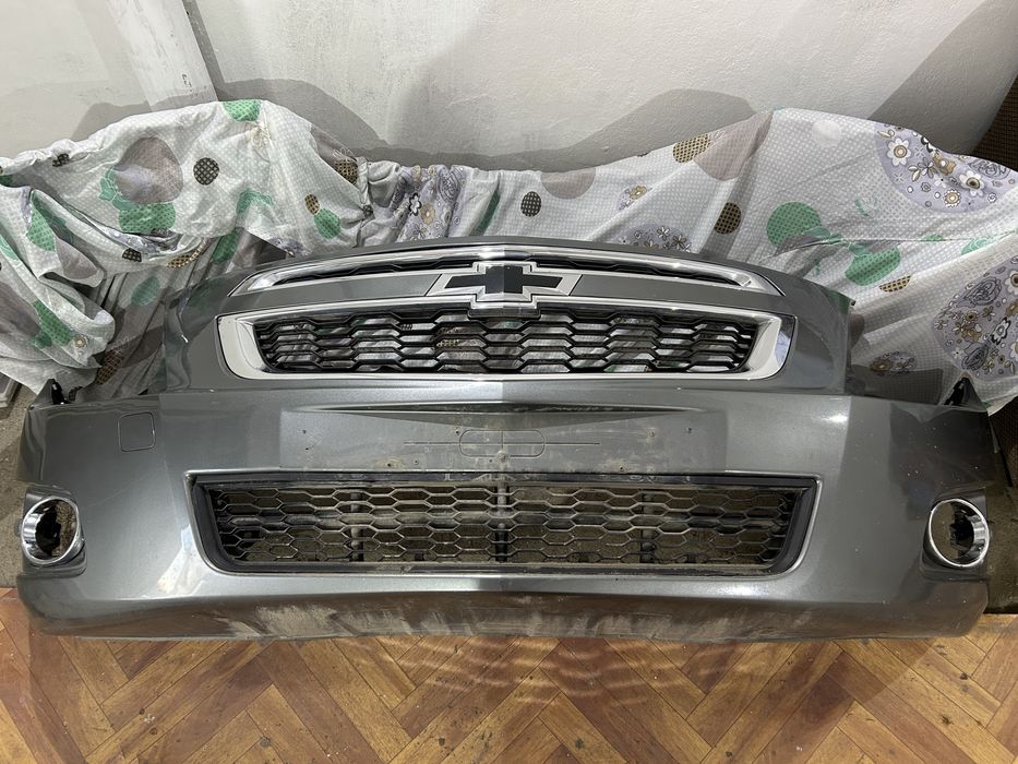 Бампер на кобальт передние