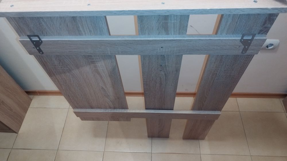 Етажерка портманто за антре с поставка за обувки и огледало.