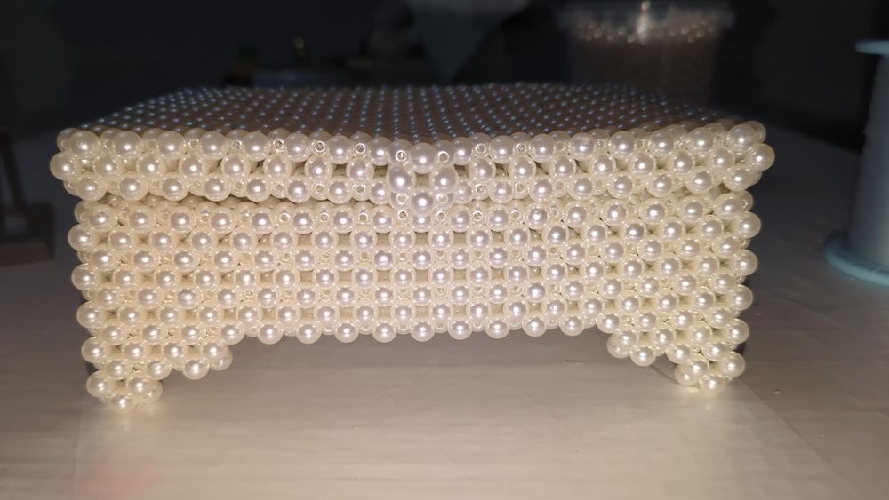 Шкатулка өте әдемі