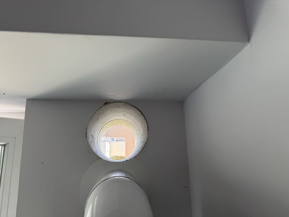 Gaură hotă, centrală, aerisire, scurgere, A/C, recuperator