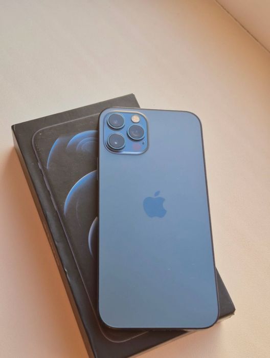 Продам iPhone 12 Pro состояние идеал, АКБ 81%