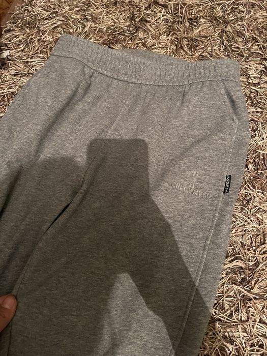 Женские вещи в и