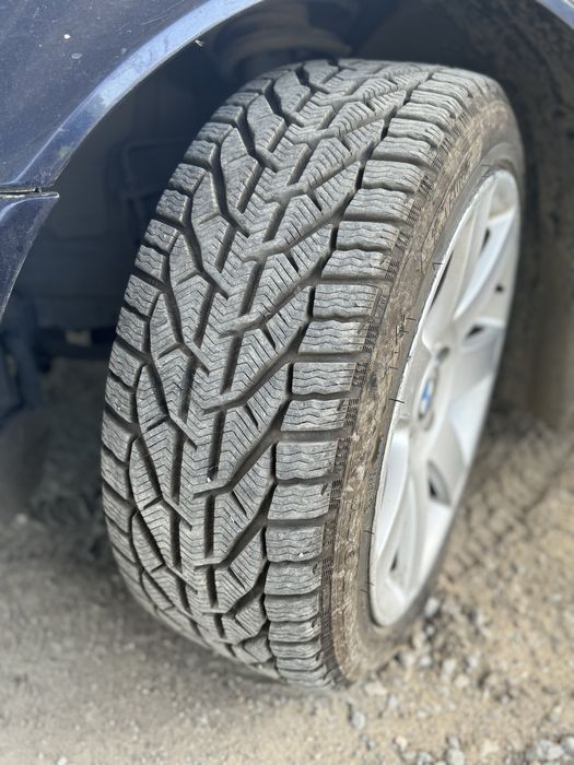 Бмв 330и е46 НА ЧАСТИ