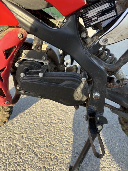 Pocket bike  rosu cu alb