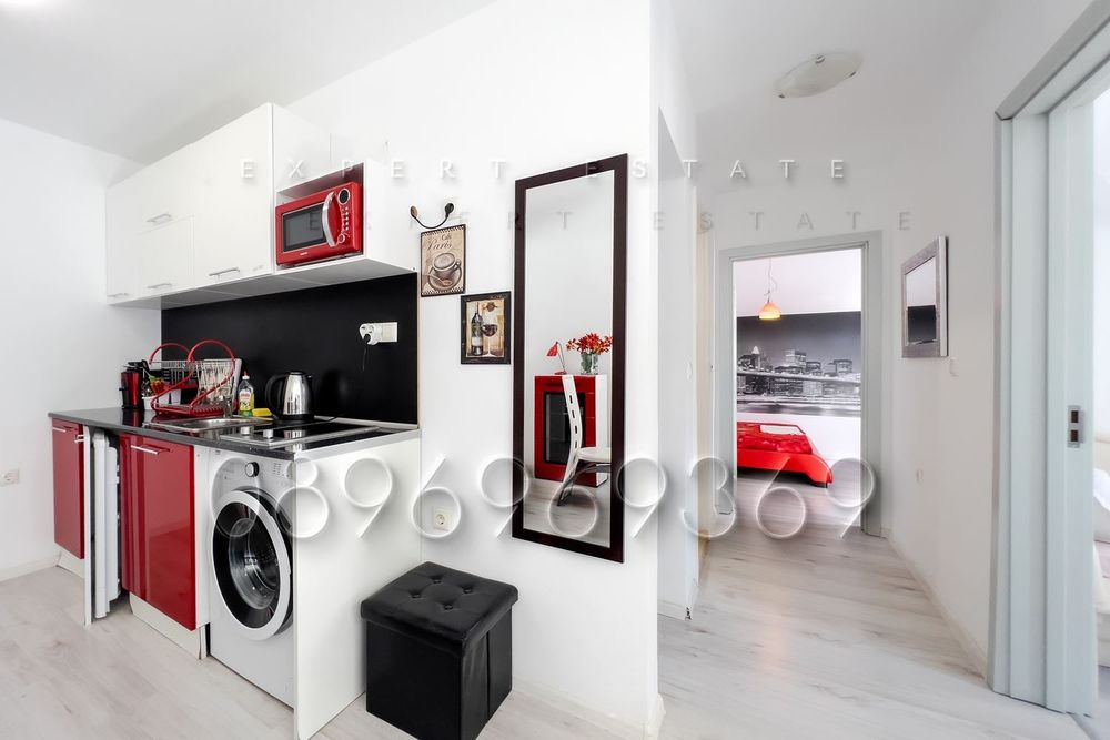 Продава се Тристаен апартамент в Балчик - 65 кв.м за 970 €/кв.м - Снимка #3