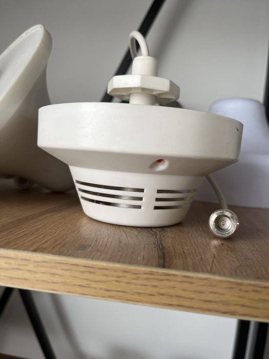 Скрытая GSM антенна усилителя сигнала сотовой связи и репитера