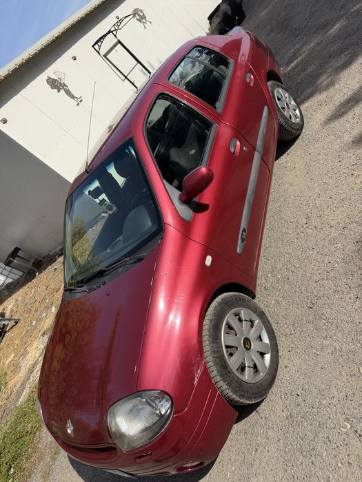 RENAULT Clio 2002 — imagine 3