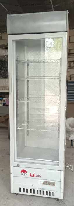 Холодильник для напитков