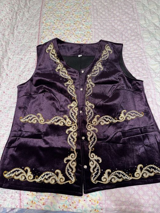 Национальная жилетка