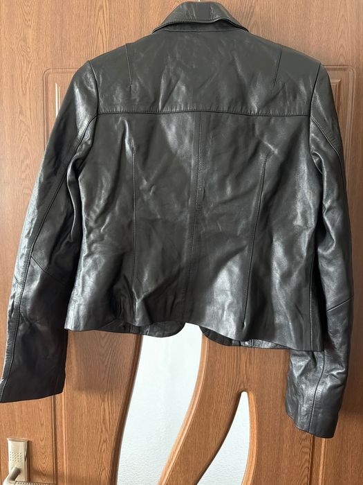 Vânzare haine și accesorii