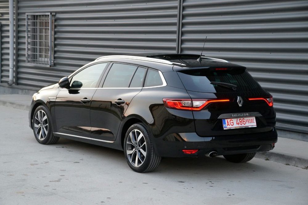 Renault Megane Bose 1.2 tce EDC / trapa / Led