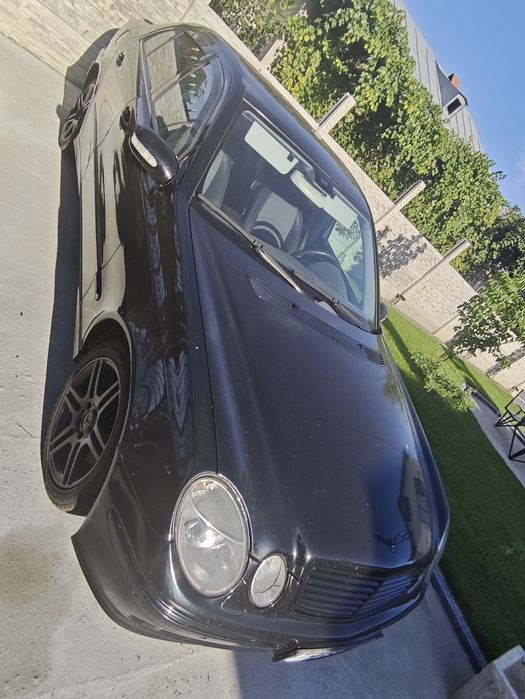 2003 Mercedes E220 CDI