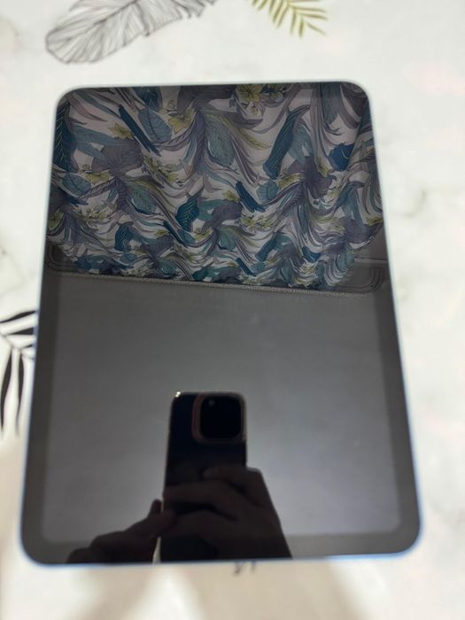 Продам Ipad 10го поколения