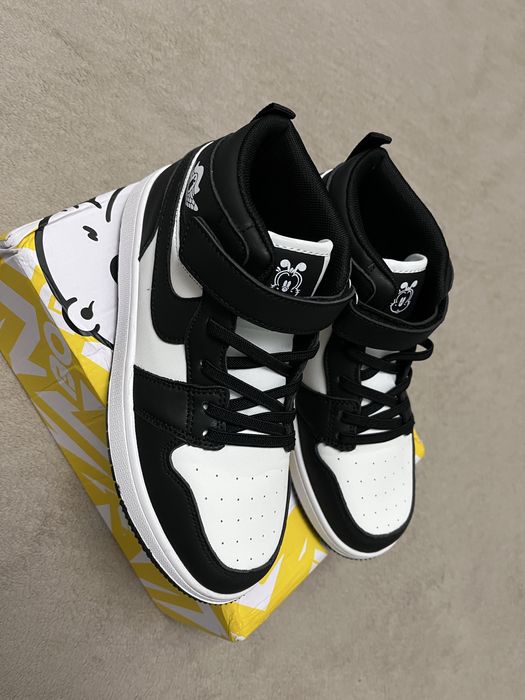 Новые кеды 35-36 размера