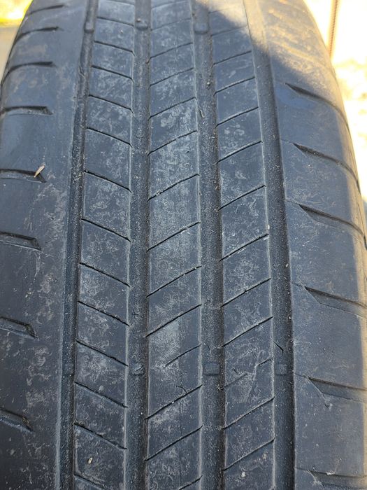 225/65 R17 Bridgestone Turanza
