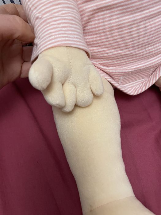 Реалистична кукла бебе