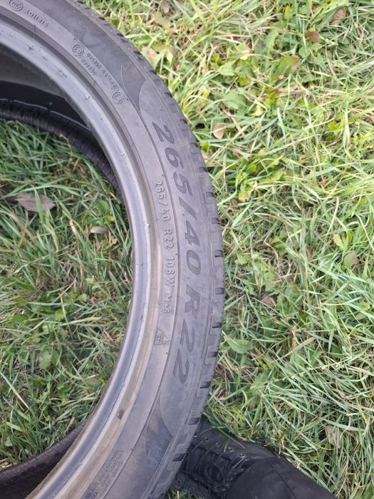 Vand 2 anvelope 265 40 22 pireli de iarna bune dot 2020